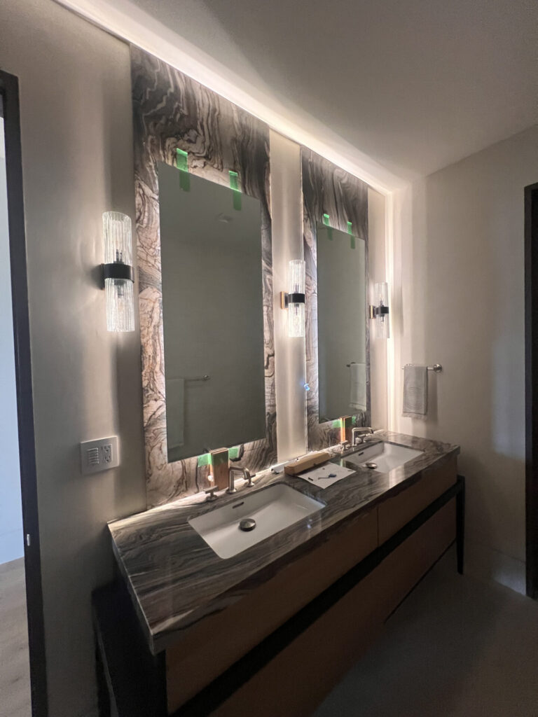 Choosing the Perfect Bathroom Mirror 8 backlit mirror