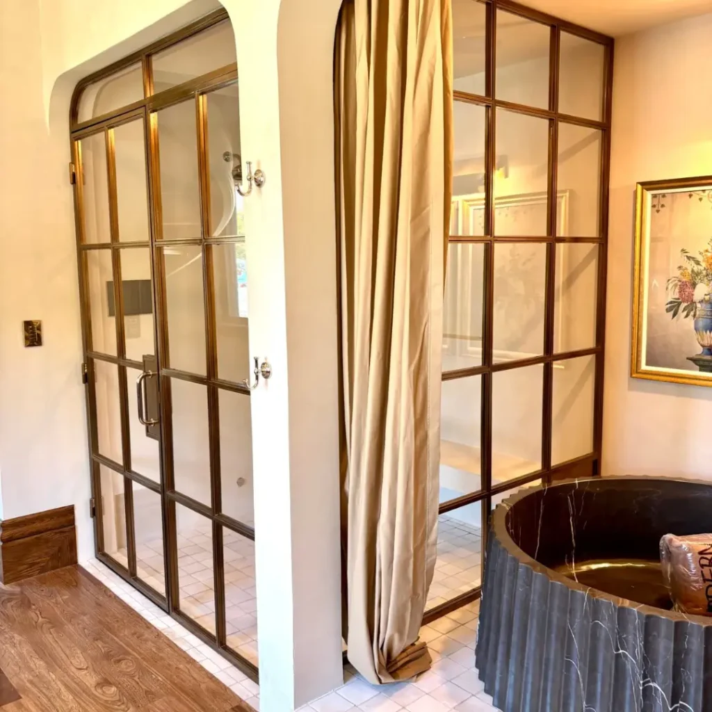 Custom Shower Enclosures in Salt Lake City